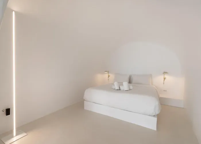 Aesthesis Boutique s Fira